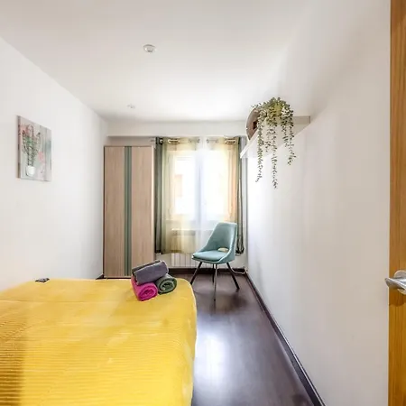 Apartamento Nuevo 8 Minutos Ayuntamiento, 10 Catedral, Wifi Oviedo